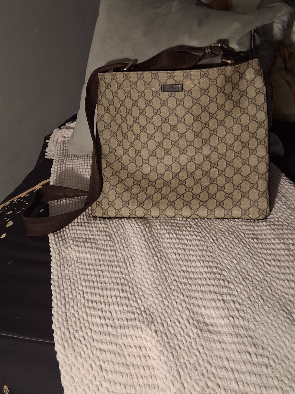 💯 Authentic Gucci Beige Brown Monogram Crossbody Shoulder Bag